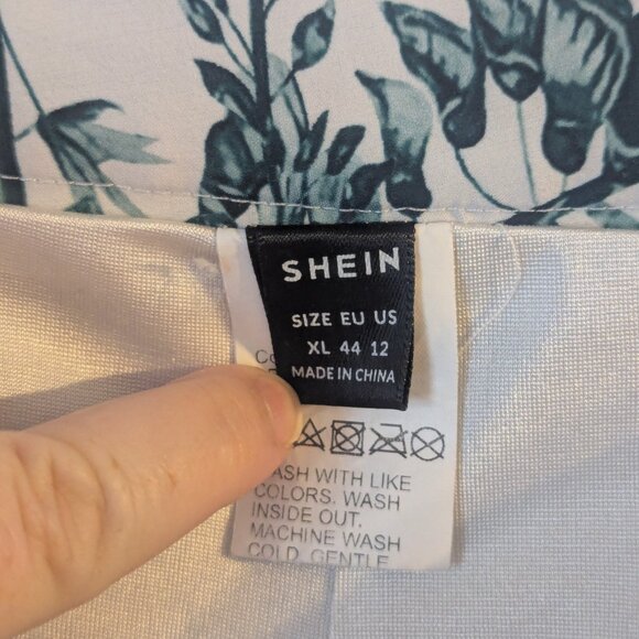 Shein white and green pants - XL - Picture 3 of 7